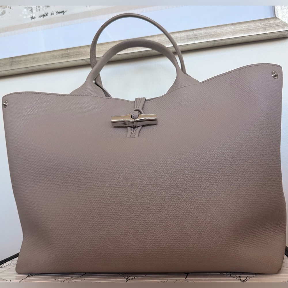 Longchamp Elegant cowhide leather Le Roseau L handbag - Picture 2 of 16